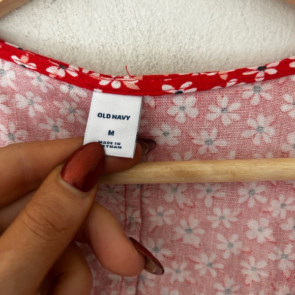 Old Navy Red and White Linen Blend Floral Wrap Mini Dress size medium - Picture 2 of 5